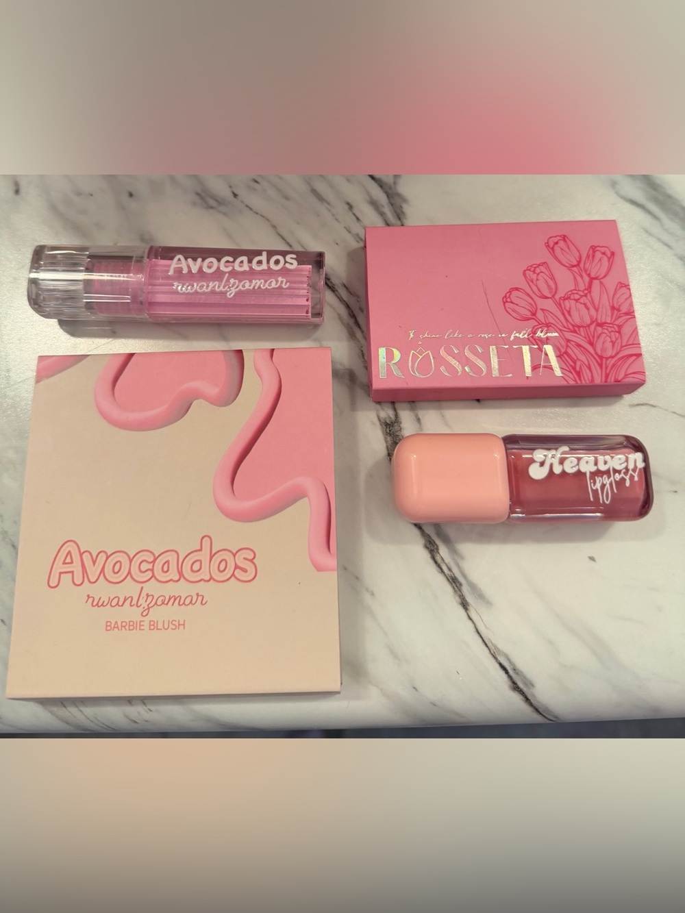 SET OF 3 BLUSHES AND LIP GLOSS